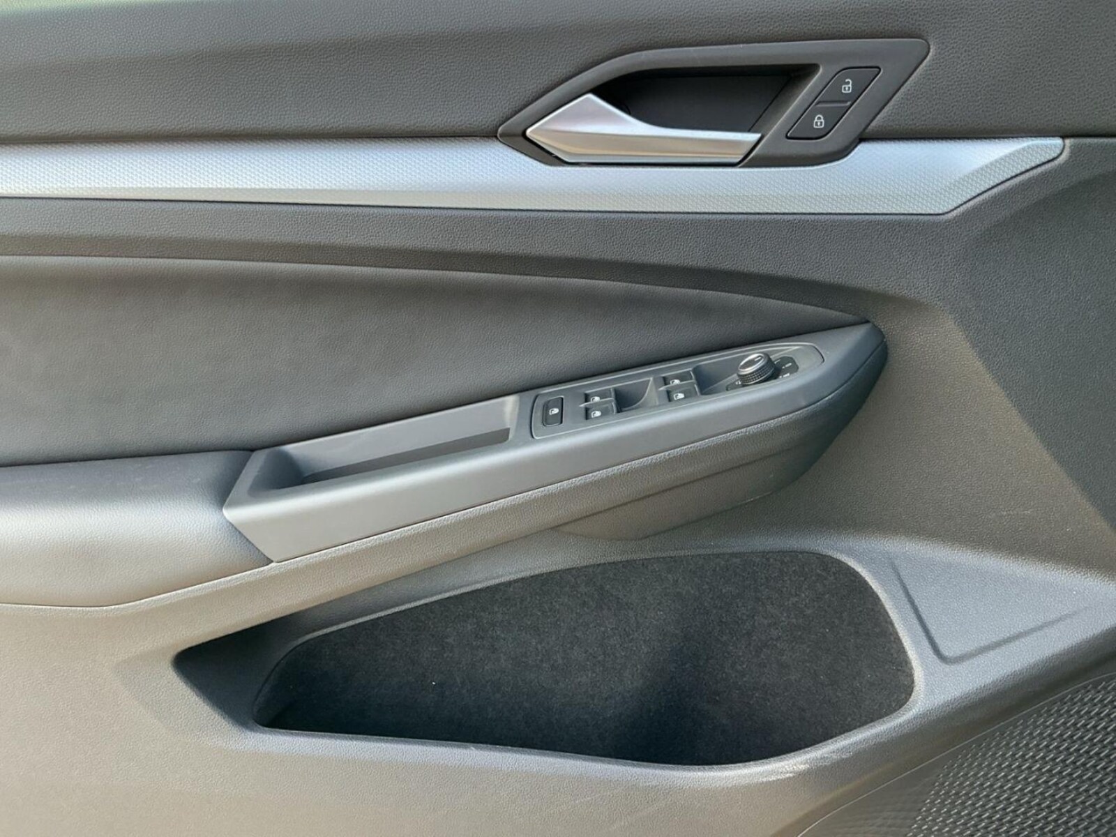 Volkswagen Golf – Bild 14