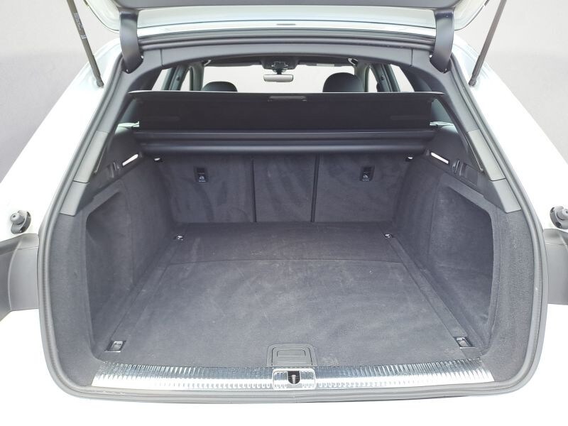 Image about Audi A4 Avant S line 35 TFSI S tronic