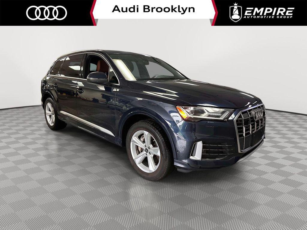 2023 Audi Q7 45 Premium quattro Tiptronic's photo