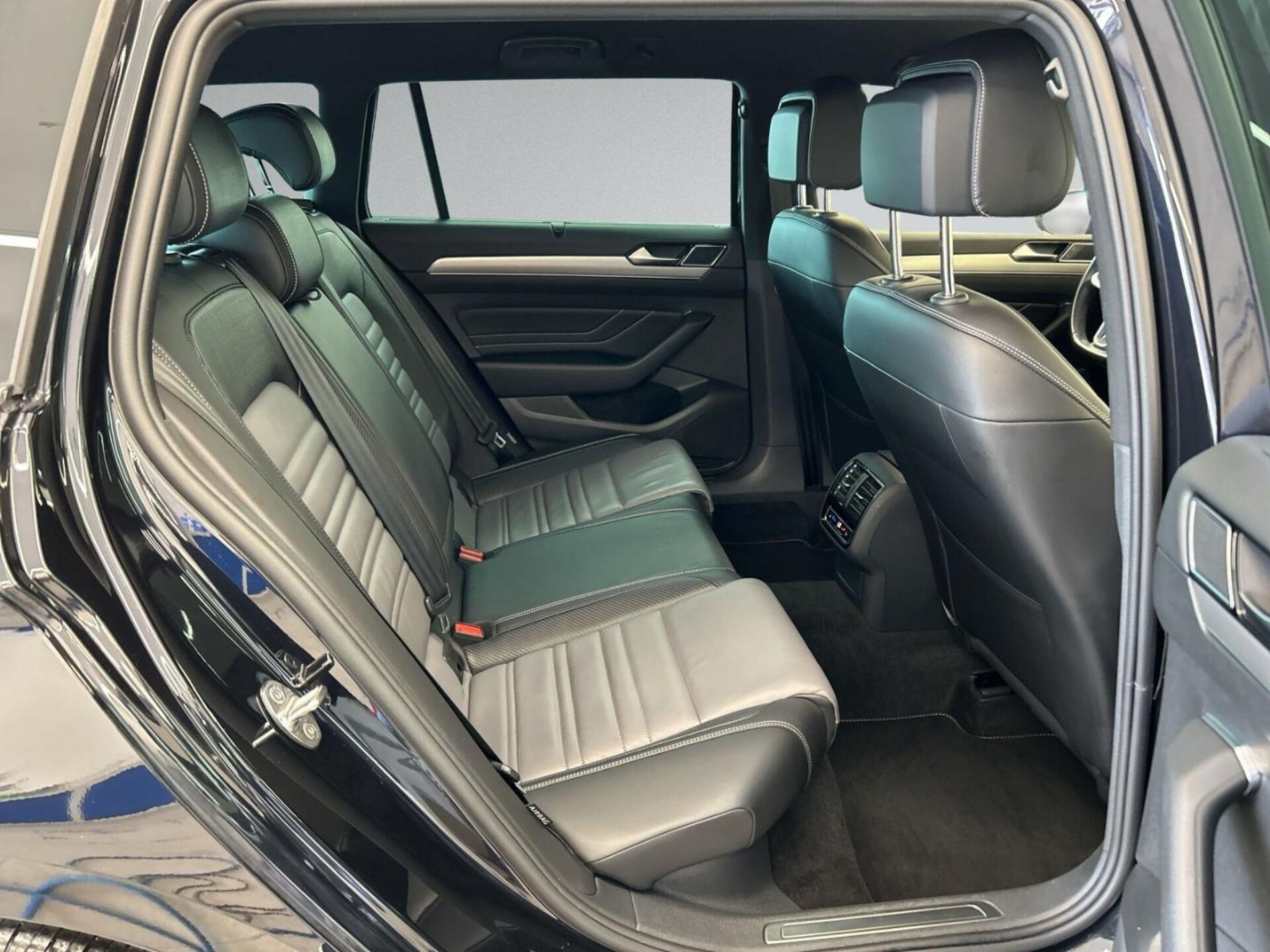 Volkswagen Passat Variant Elegance