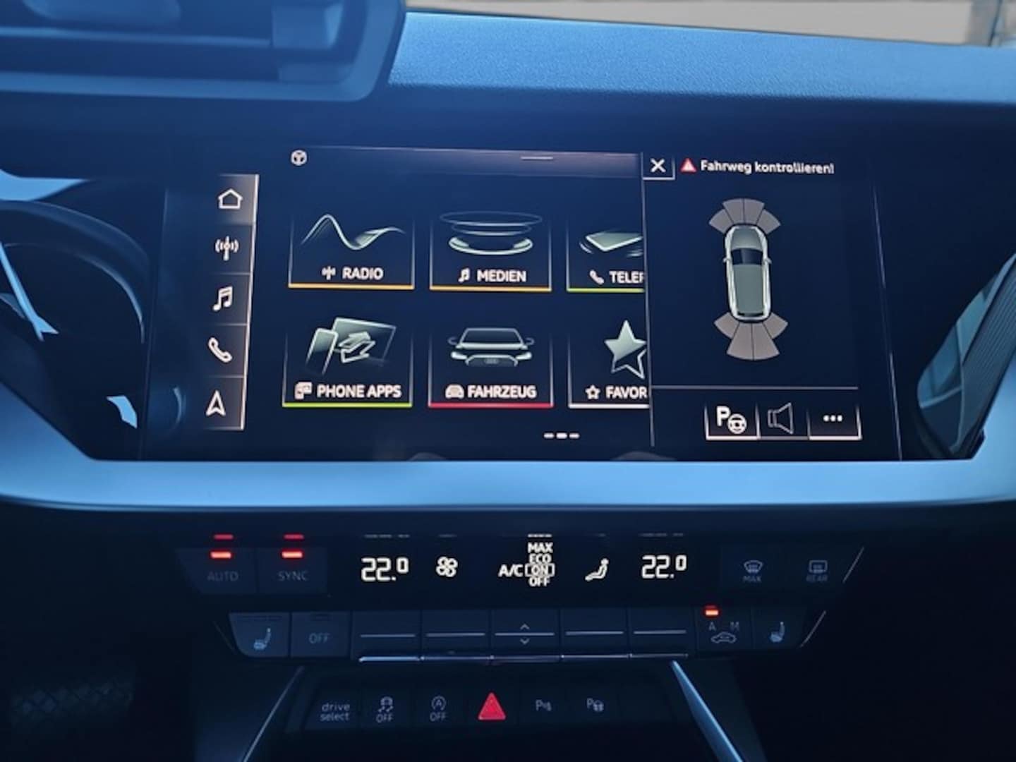 Bild über Audi A3 Sportback advanced 35 TFSI S tronic - für weitere Informationen kontaktieren Sie den Audi Partner