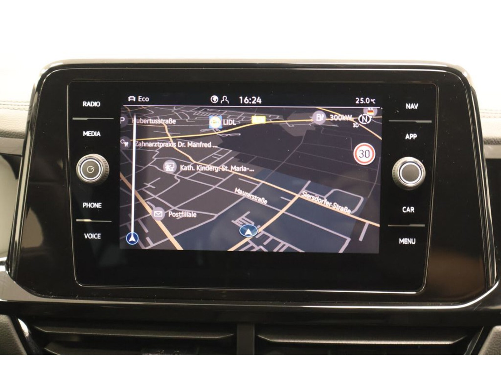 Volkswagen T-Roc – Bild 9
