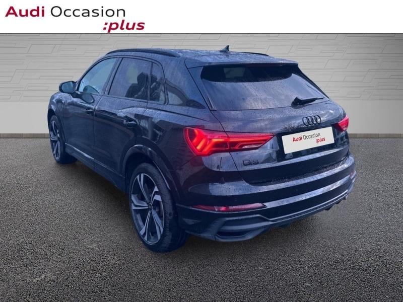 Image about Audi Q3 TFSI e S line 45 TFSI e 180 kW (245 ch) S tronic