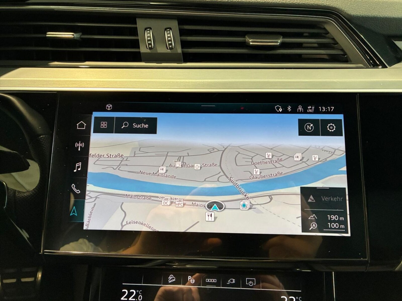 Audi Q8 e-tron – Bild 12