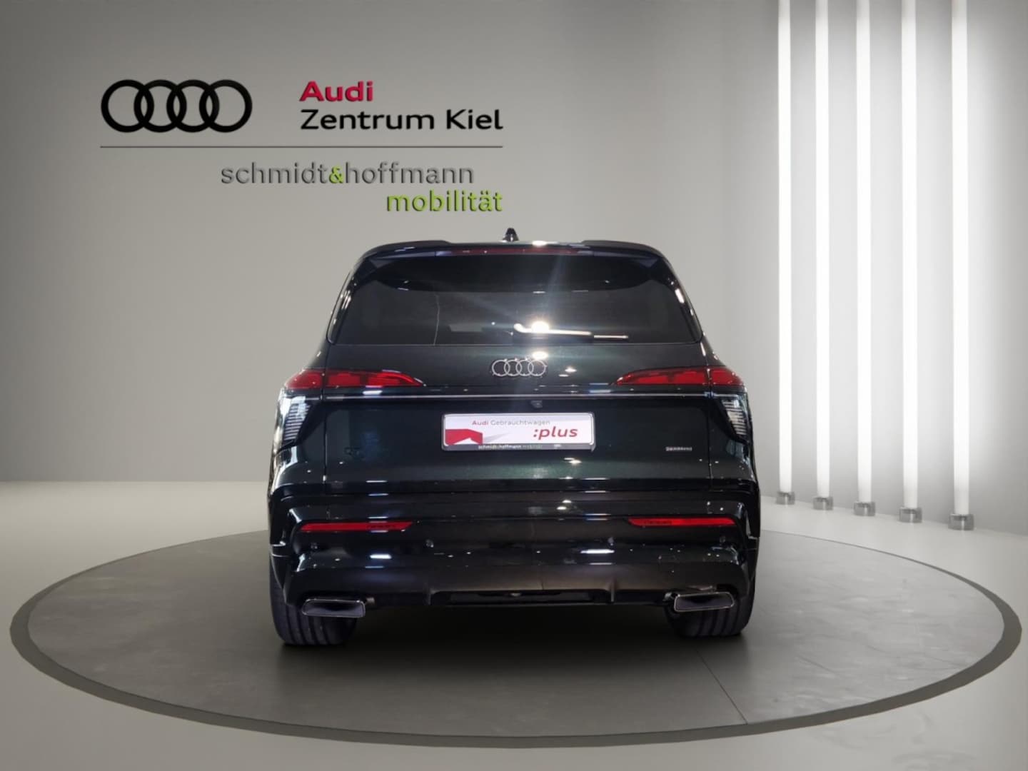 Bild über Audi Q7 SUV TDI quattro 220 kW tiptronic - für weitere Informationen kontaktieren Sie den Audi Partner