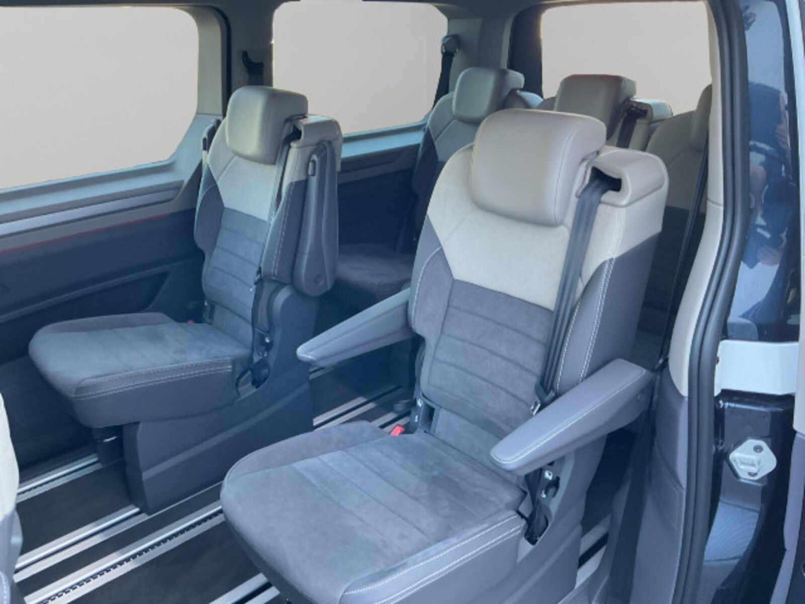 Volkswagen Multivan Langversion – Bild 17
