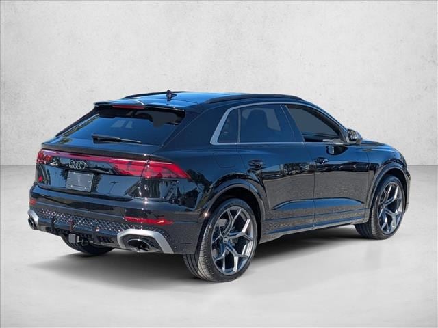 2026 Audi RS Q8 SUV performance