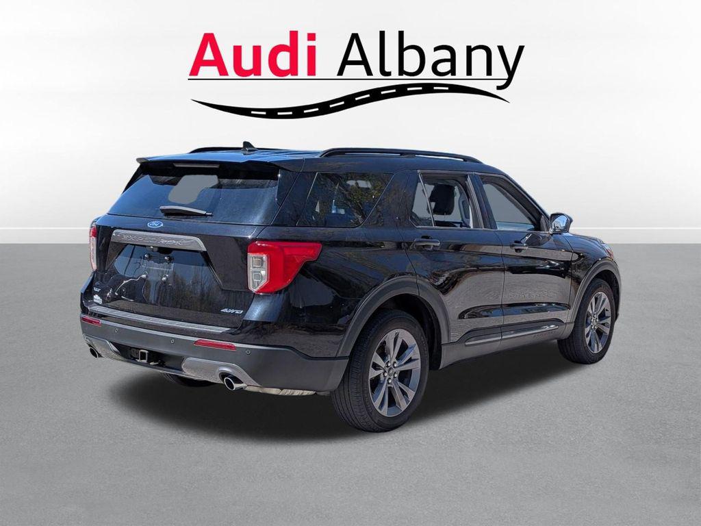 2022 Ford Explorer XLT - Photo 4