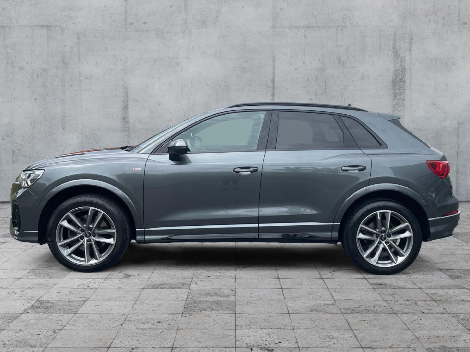 Audi Q3 SUV S line