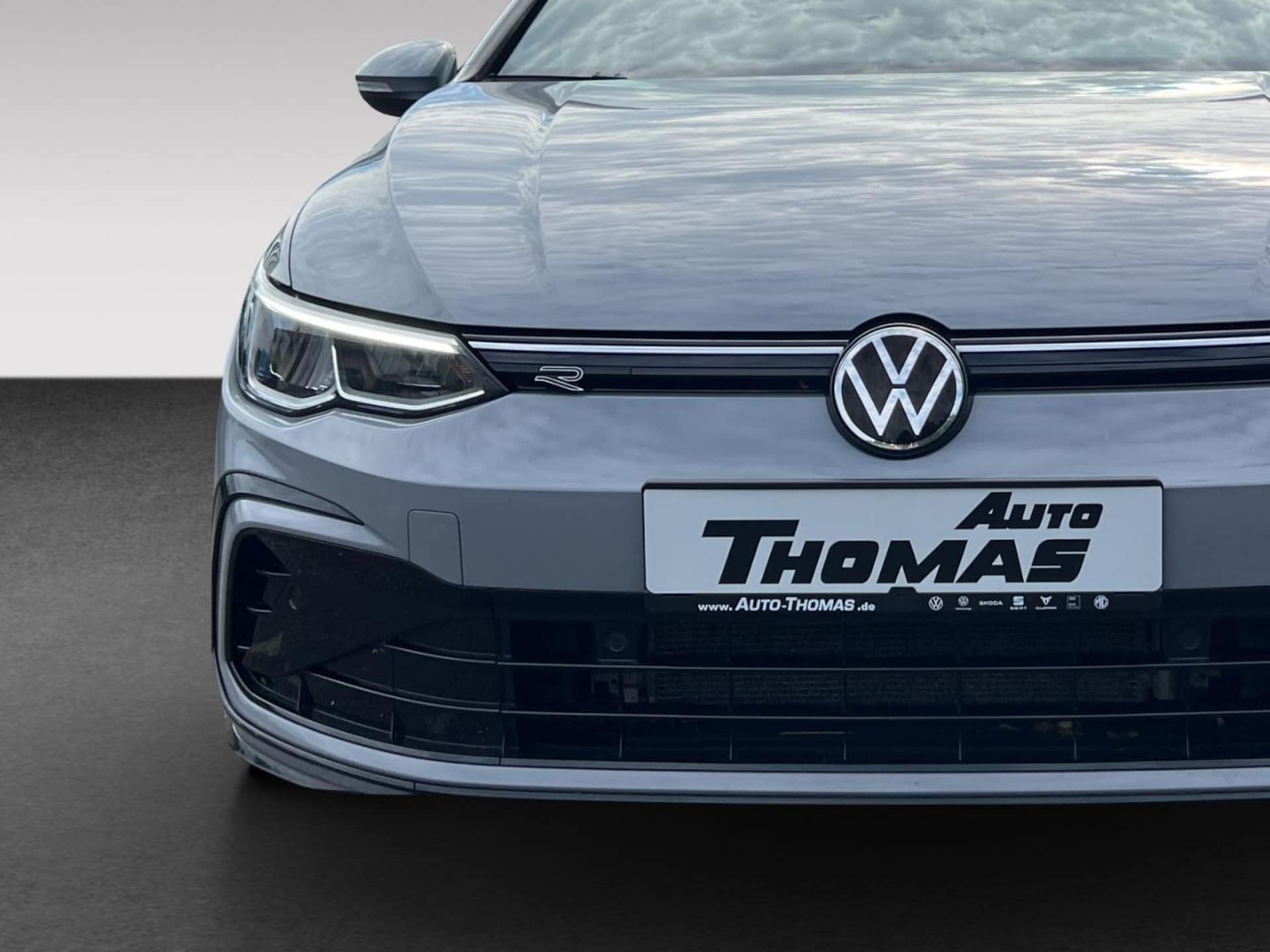Volkswagen Golf Variant R-Line