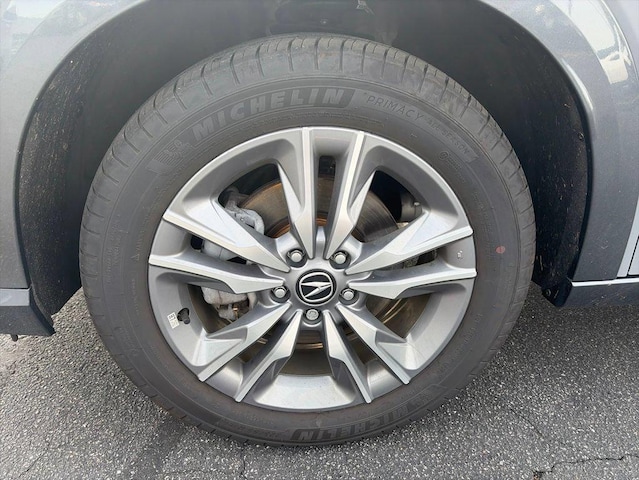 2025 Acura ADX