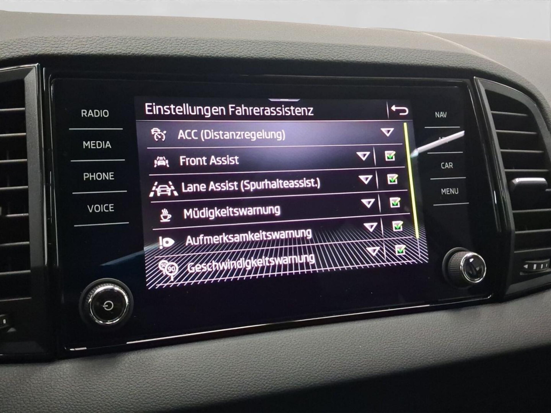 Skoda Karoq Selection