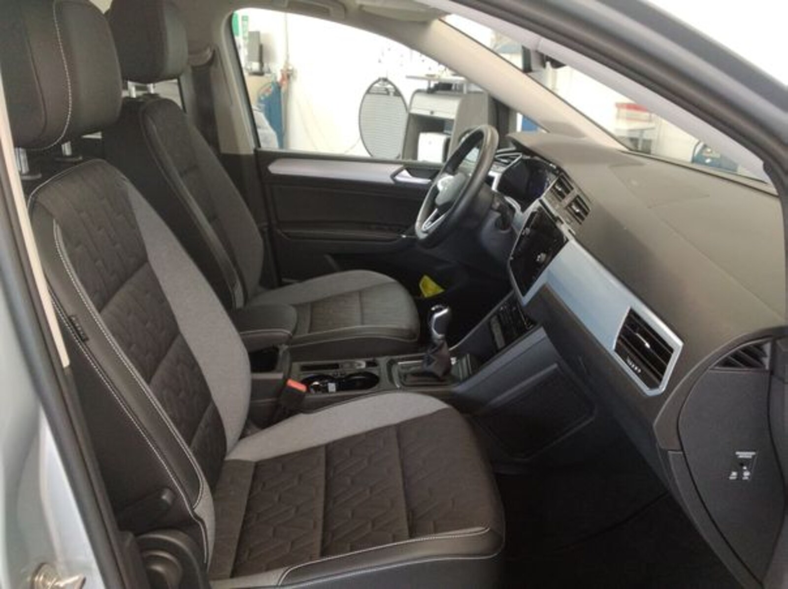 Volkswagen Touran – Bild 5