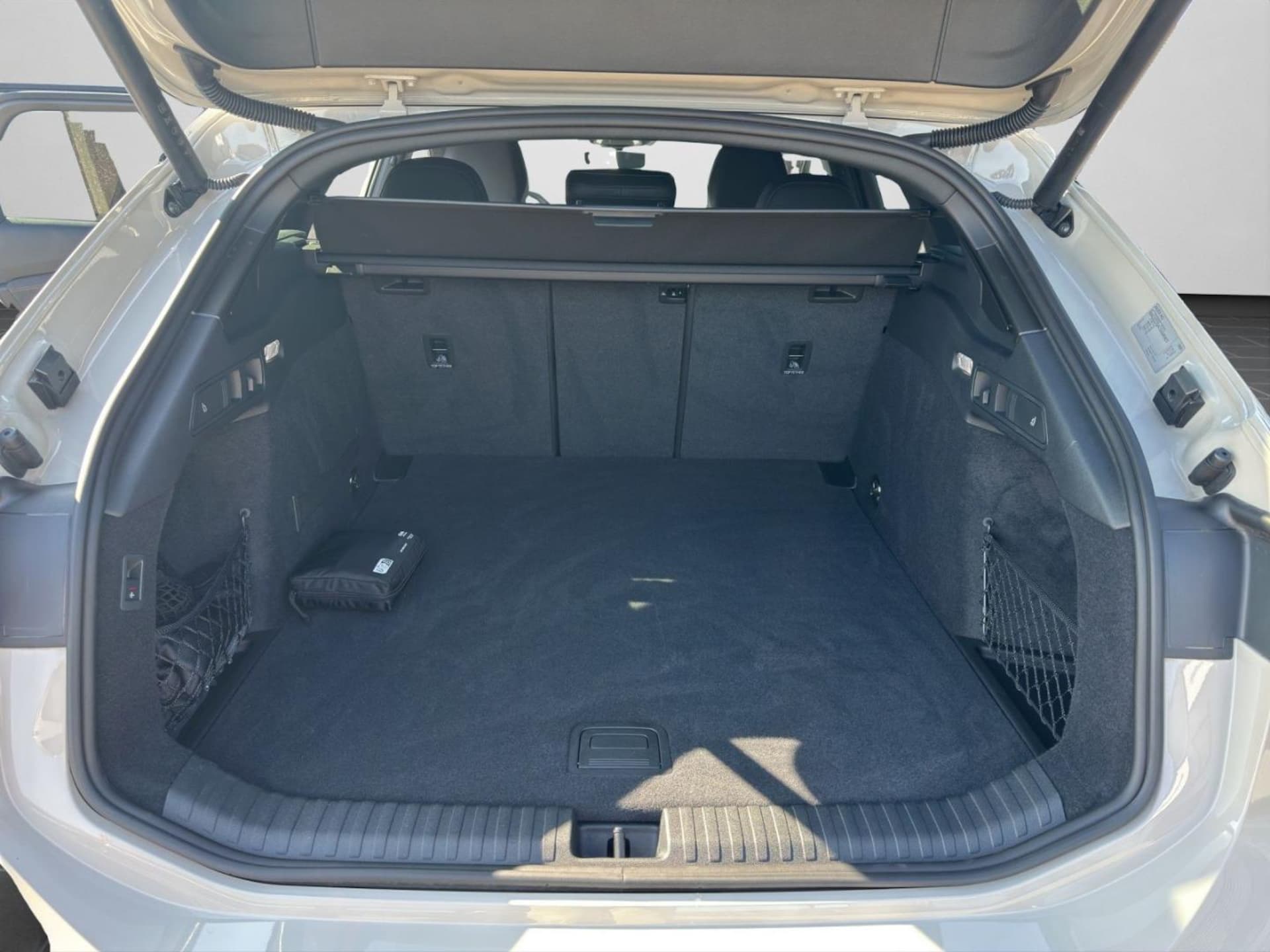 Audi A6 Avant e-tron