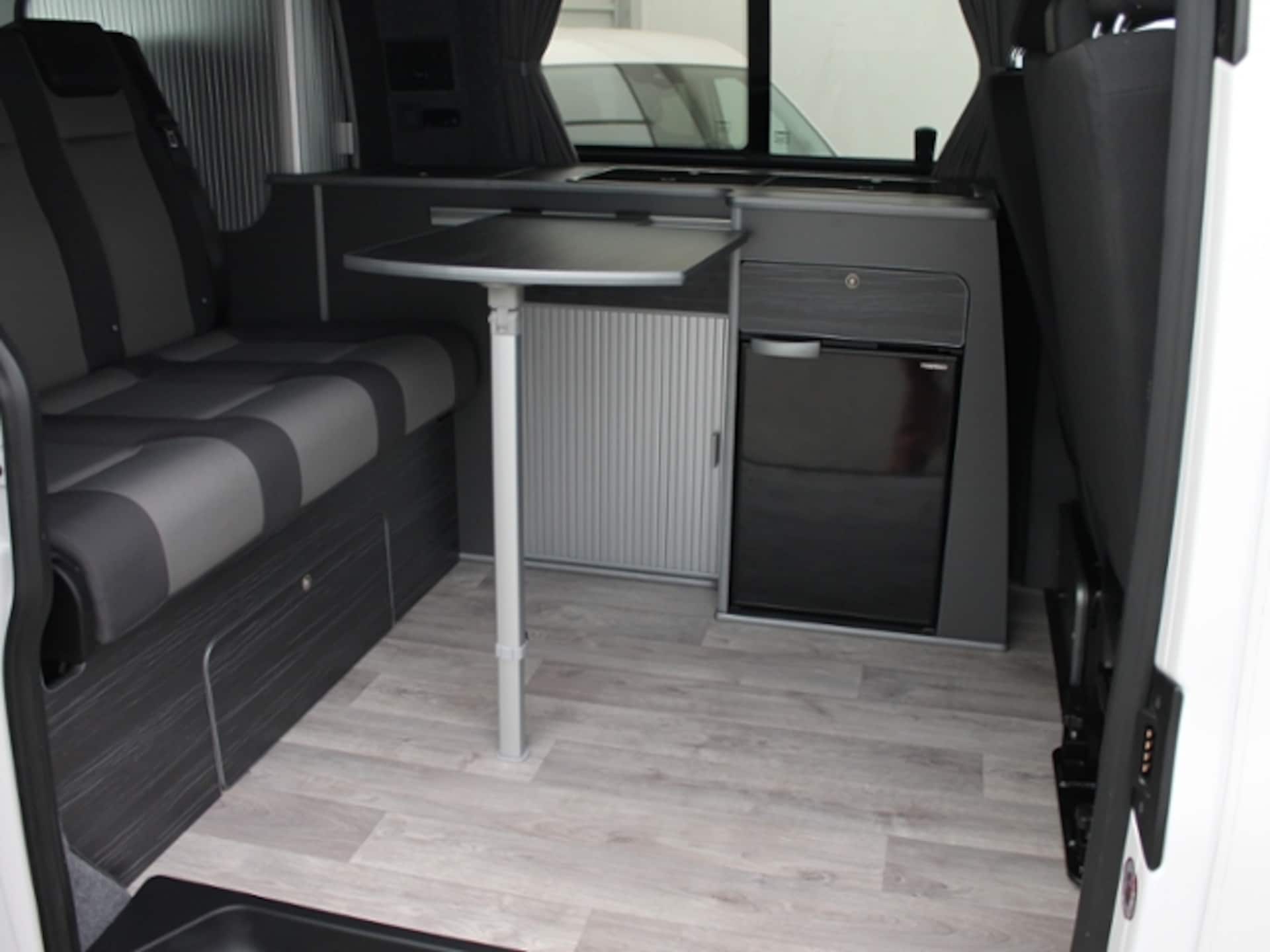 Volkswagen T6.1 Transporter Kasten kurzer Radstand