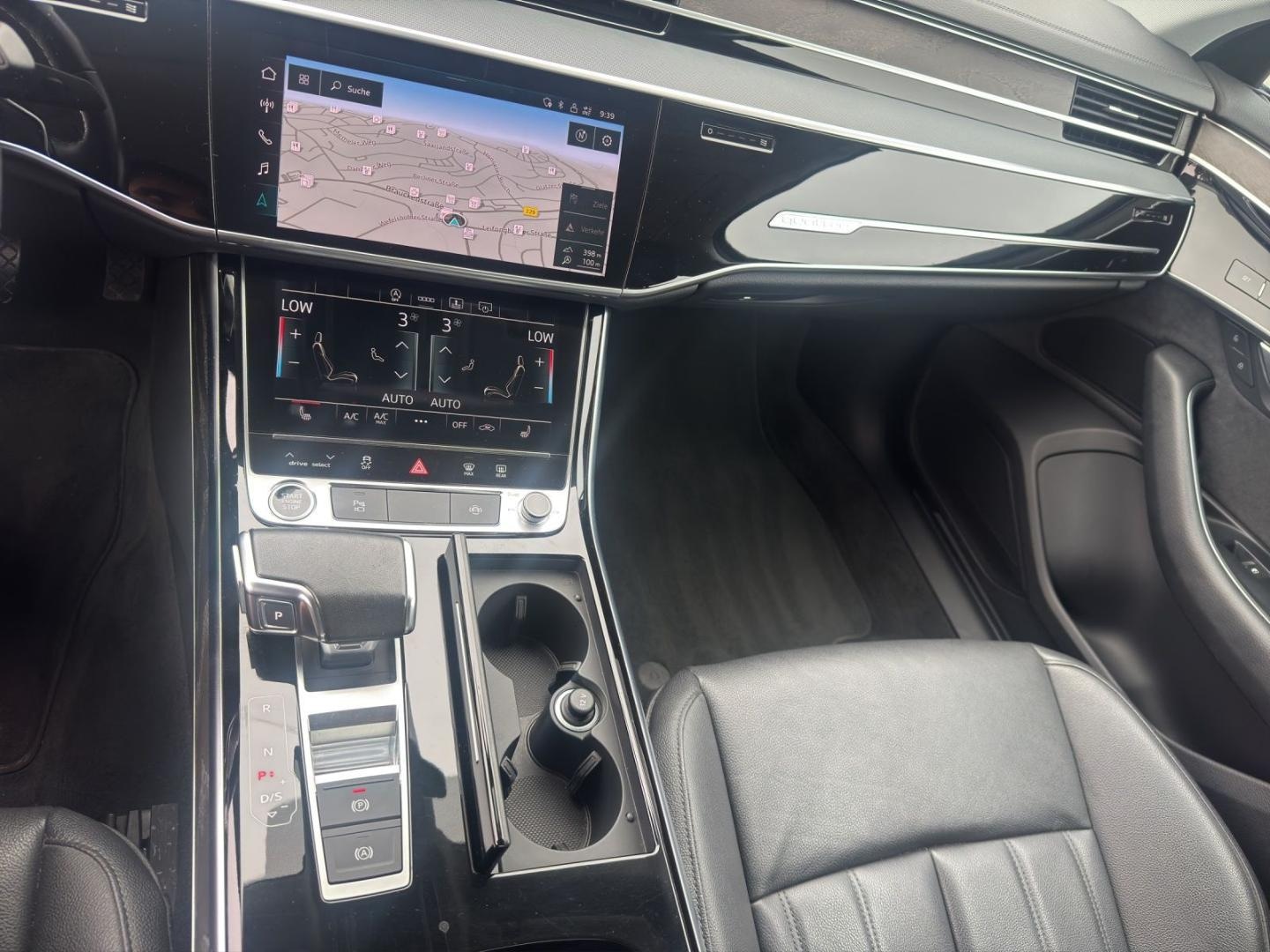 Bild über Audi A8 50 TDI quattro tiptronic - für weitere Informationen kontaktieren Sie den Audi Partner