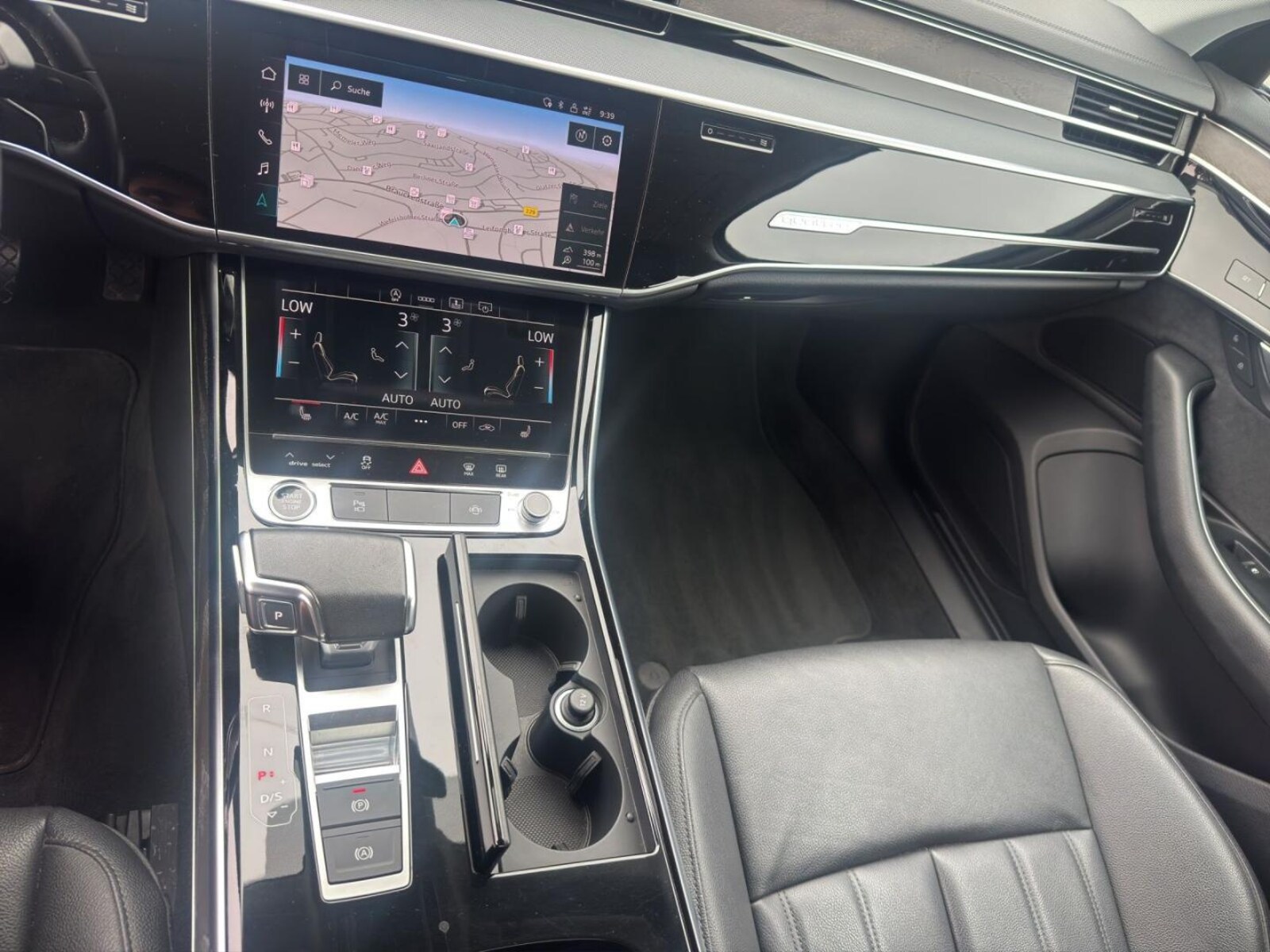 Audi A8 – Bild 11