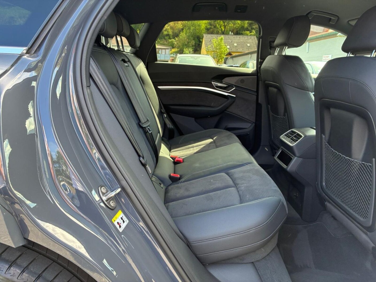 Audi Q8 e-tron – Bild 16