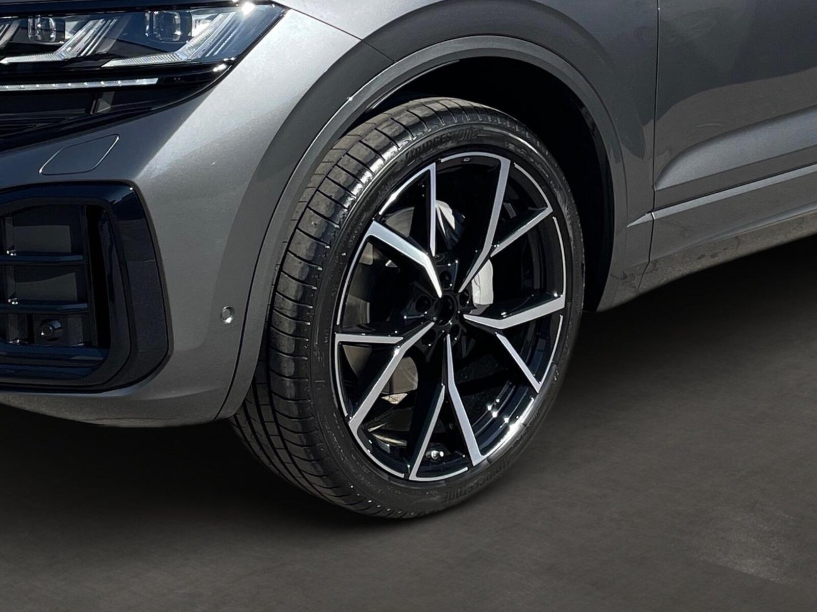 Volkswagen Touareg – Bild 8