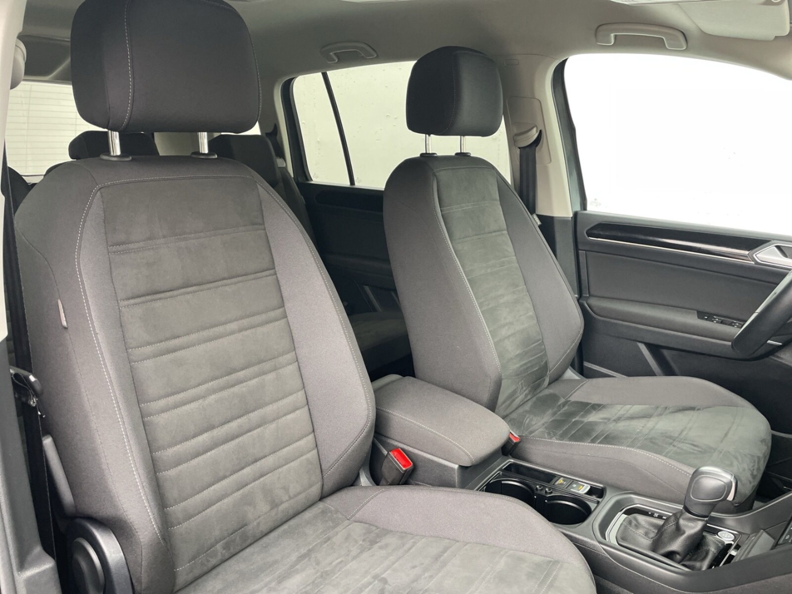 Volkswagen Touran – Bild 9