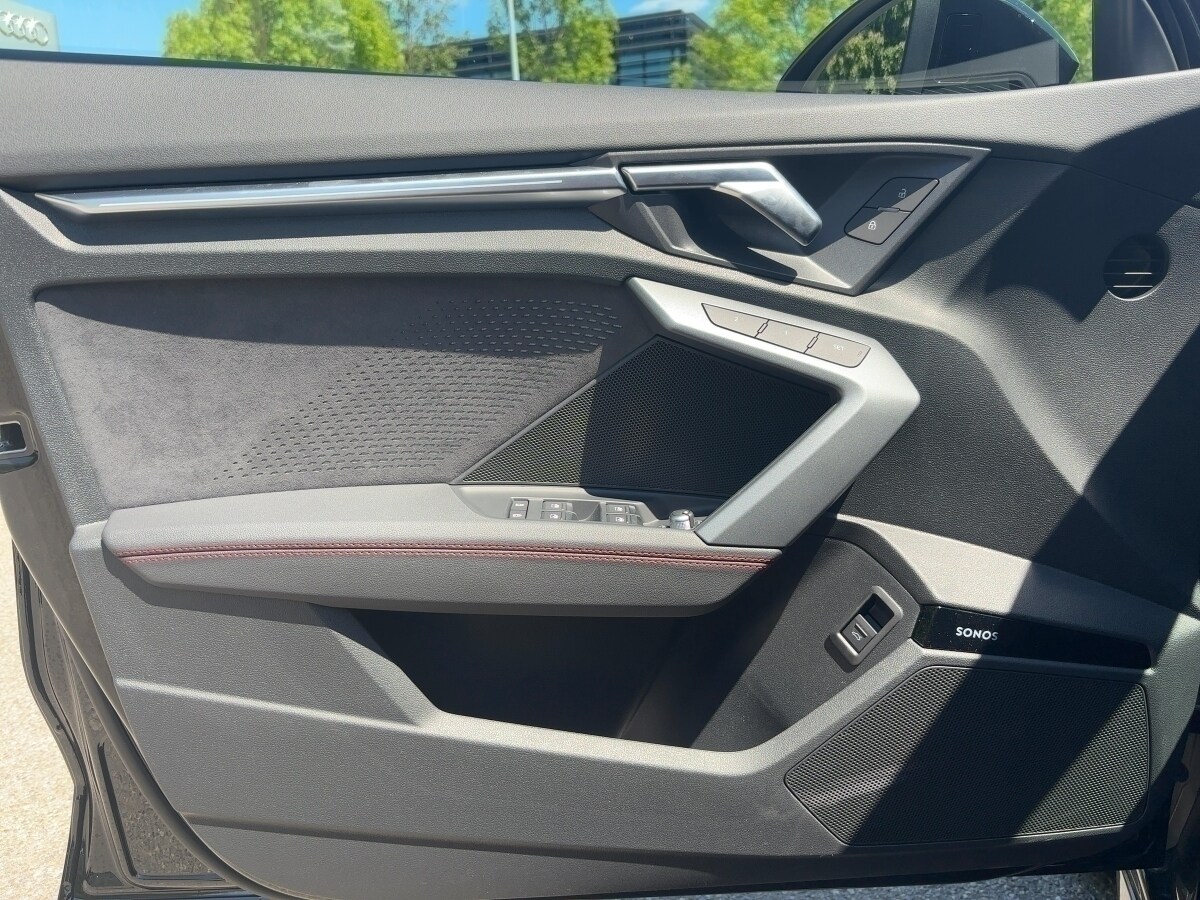 Image about Audi A3 Limousine S line TFSI S tronic