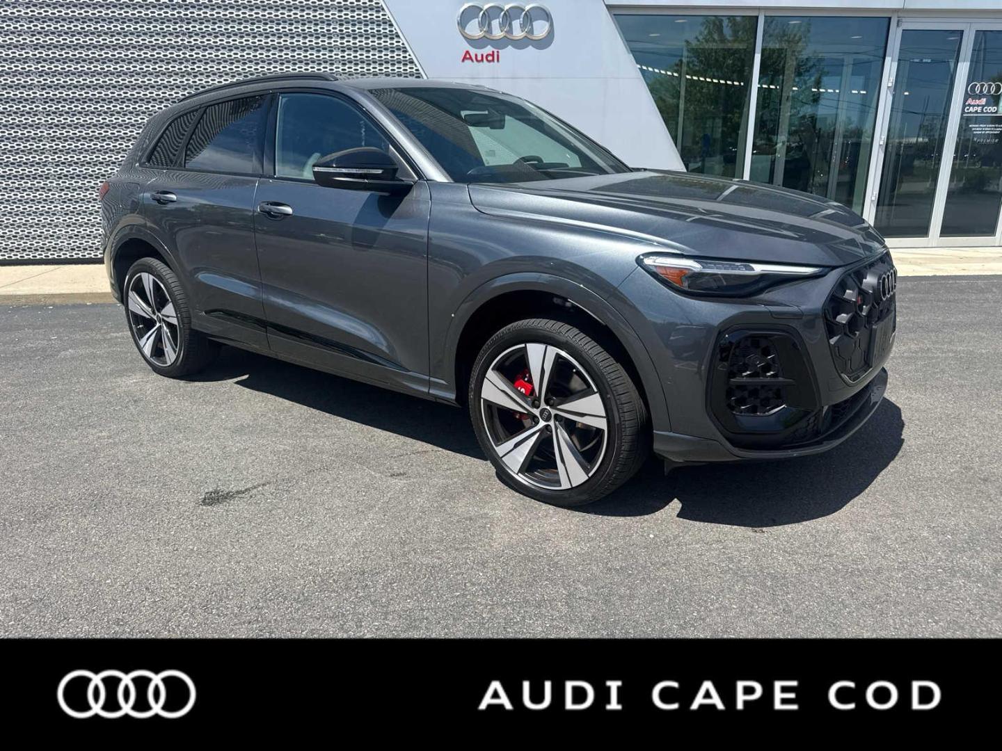 2026 Audi SQ5 Premium Plus quattro's photo