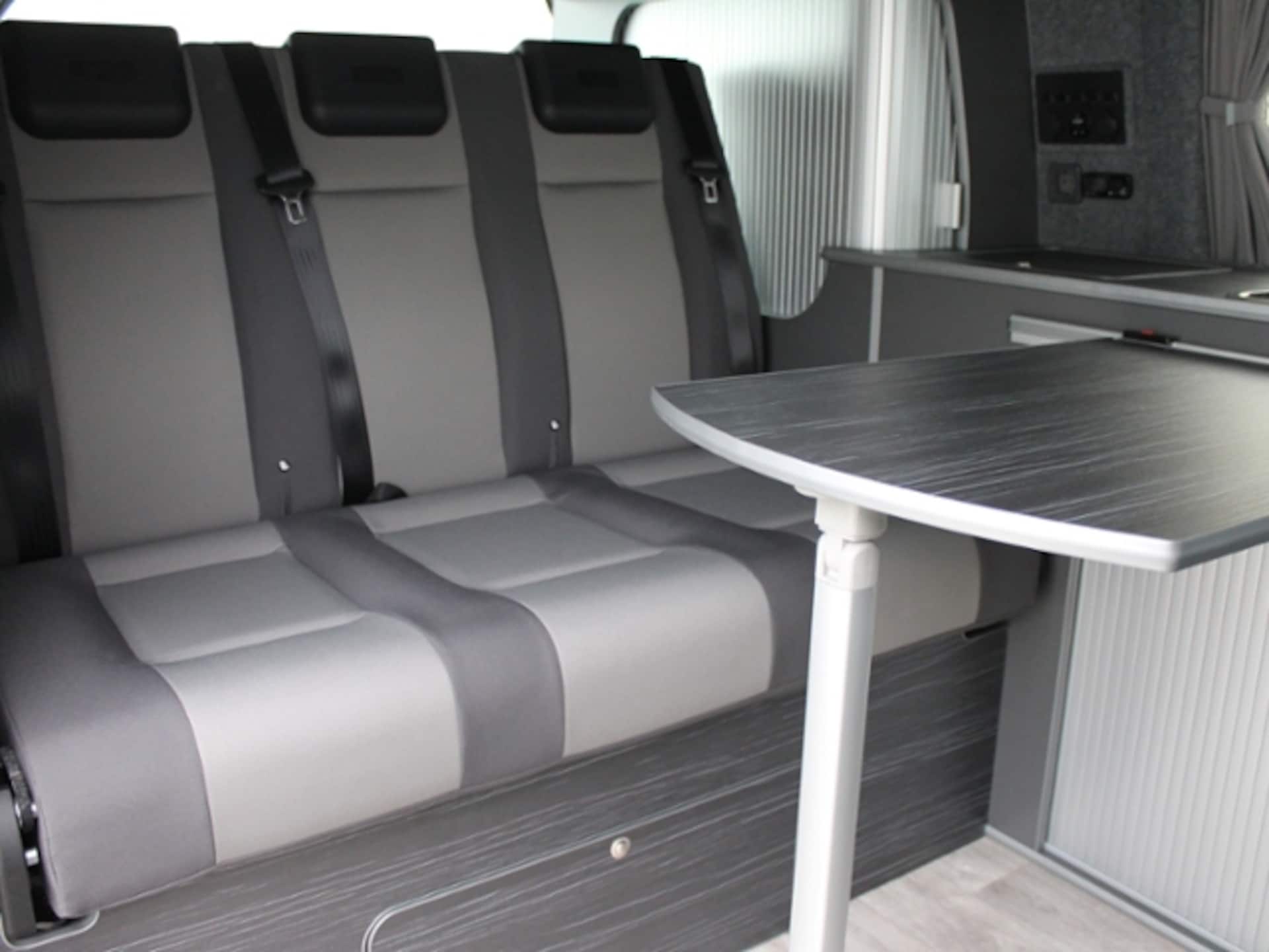 Volkswagen T6.1 Transporter Kasten kurzer Radstand
