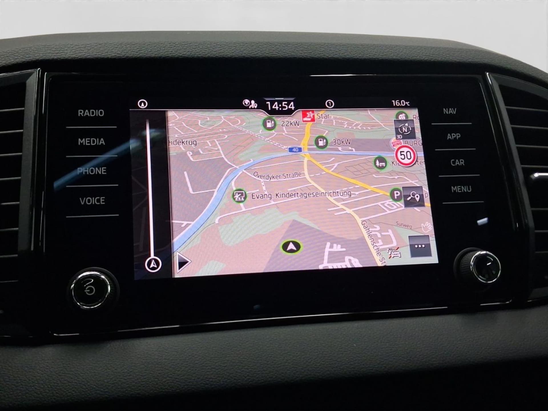 Skoda Karoq Selection