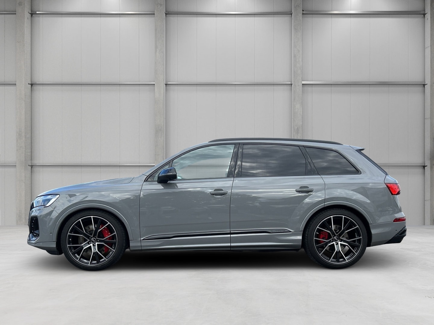 Bild über Audi SQ7 SUV TFSI quattro tiptronic - für weitere Informationen kontaktieren Sie den Audi Partner
