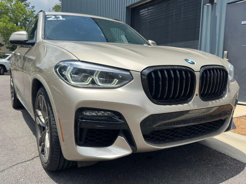 2021 BMW X3 M40i's photo
