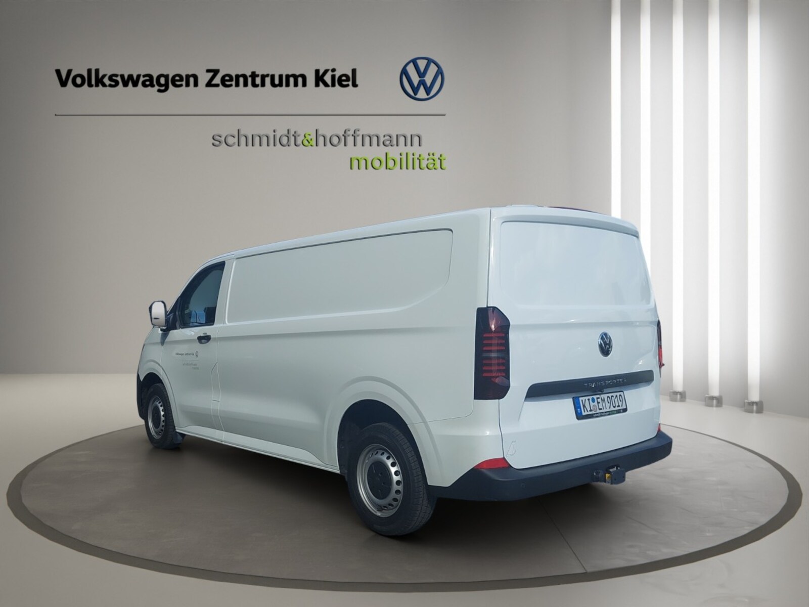 Volkswagen Transporter Kasten langer Radstand – Bild 4