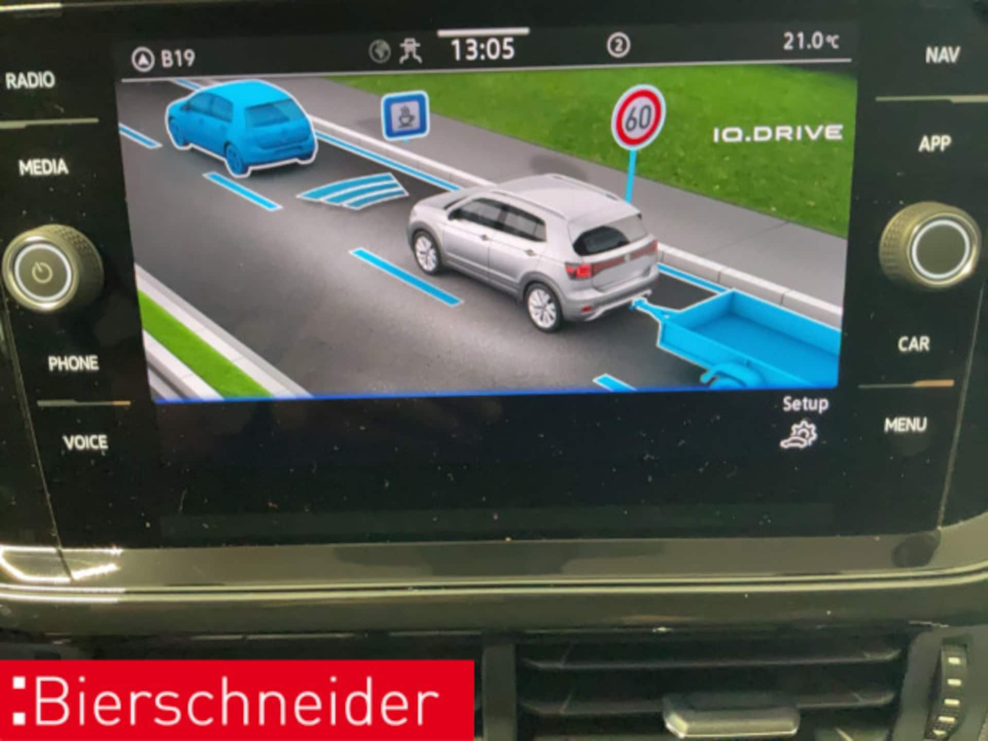 Volkswagen T-Cross Style