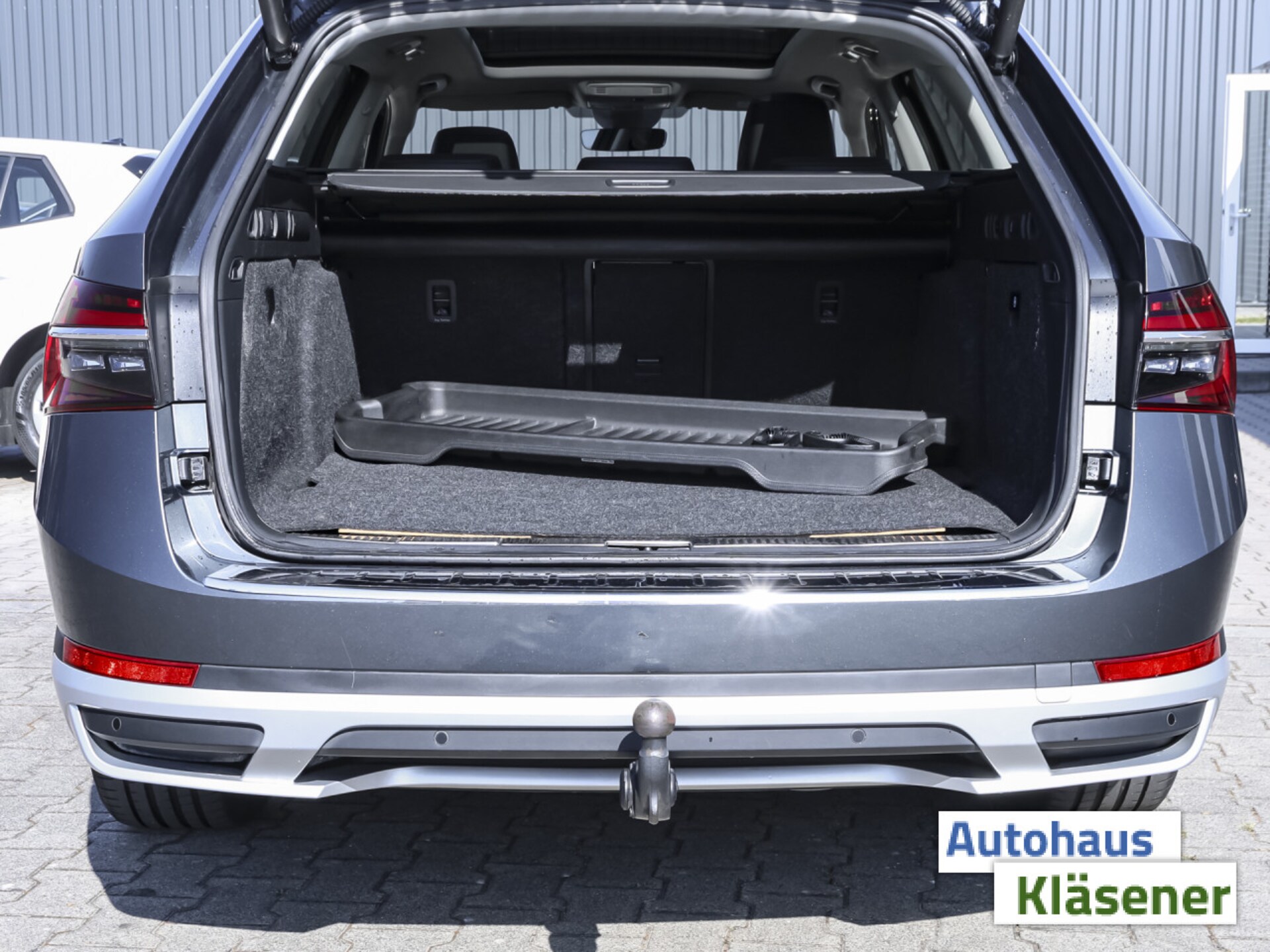 Skoda Superb Combi Scout