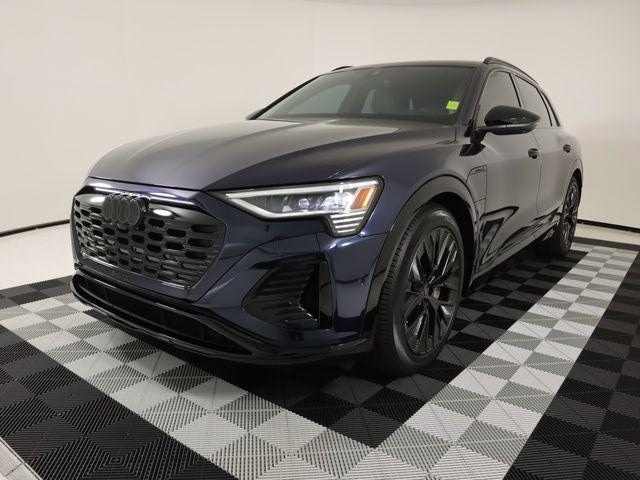 2024 Audi Q8 e-tron