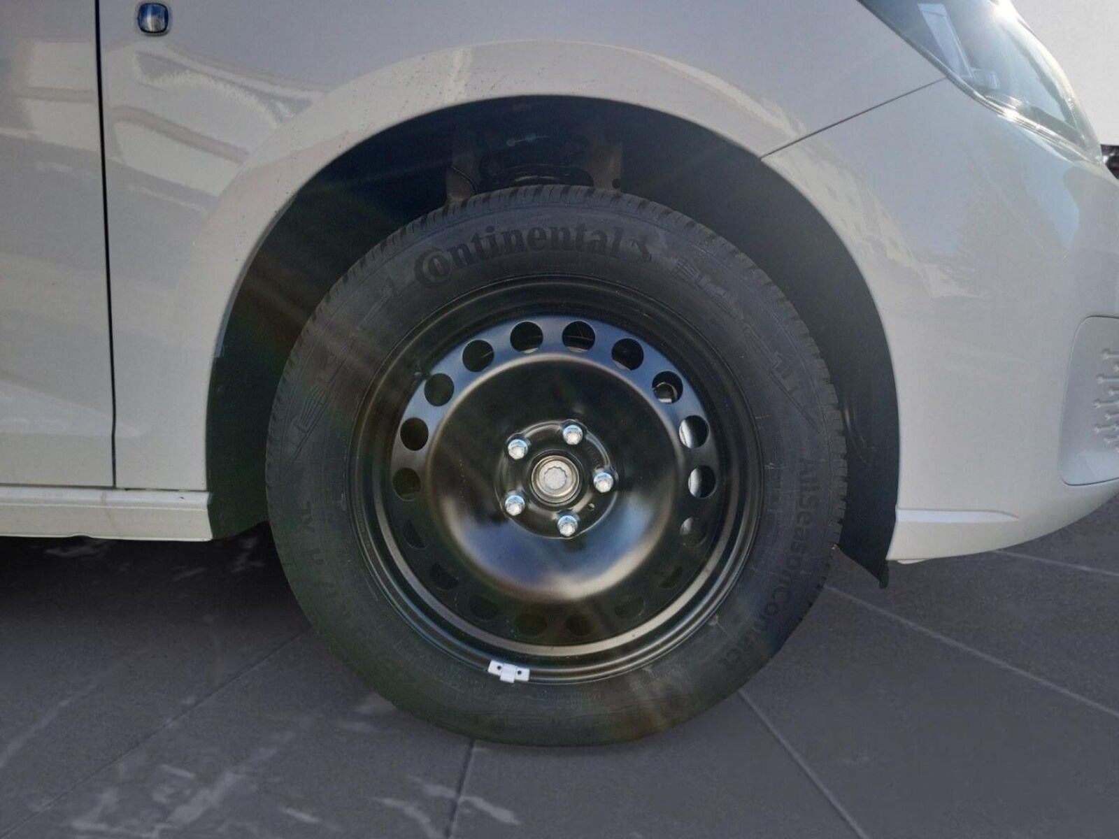 Volkswagen Caddy Maxi Kombi – Bild 11