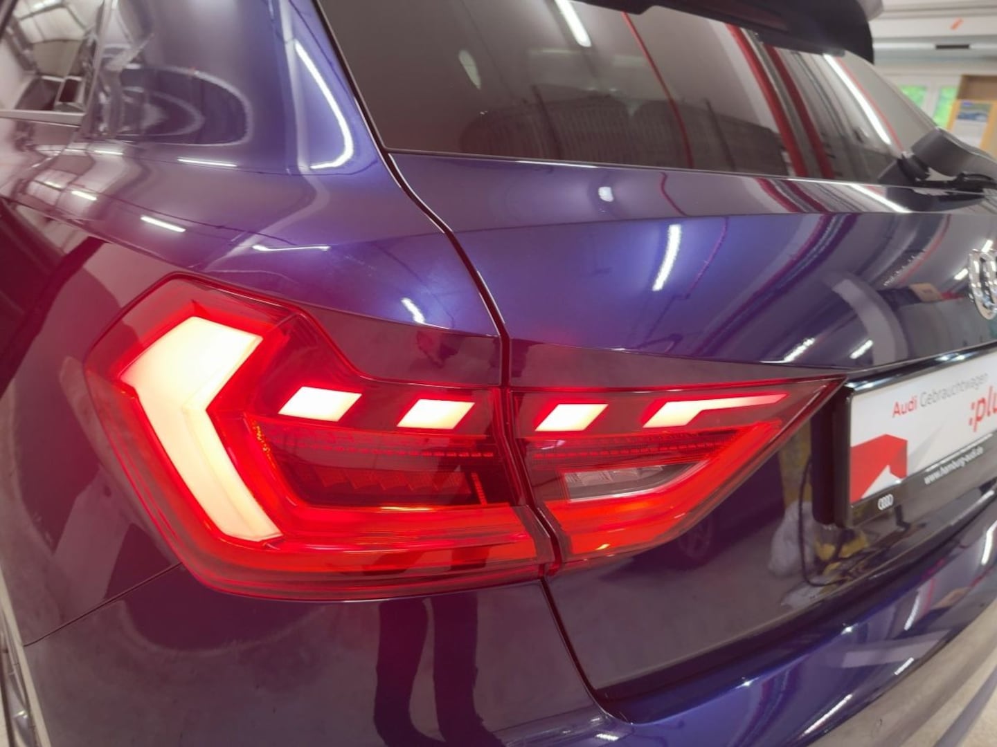 Bild über Audi A1 Sportback S line 25 TFSI S tronic - für weitere Informationen kontaktieren Sie den Audi Partner