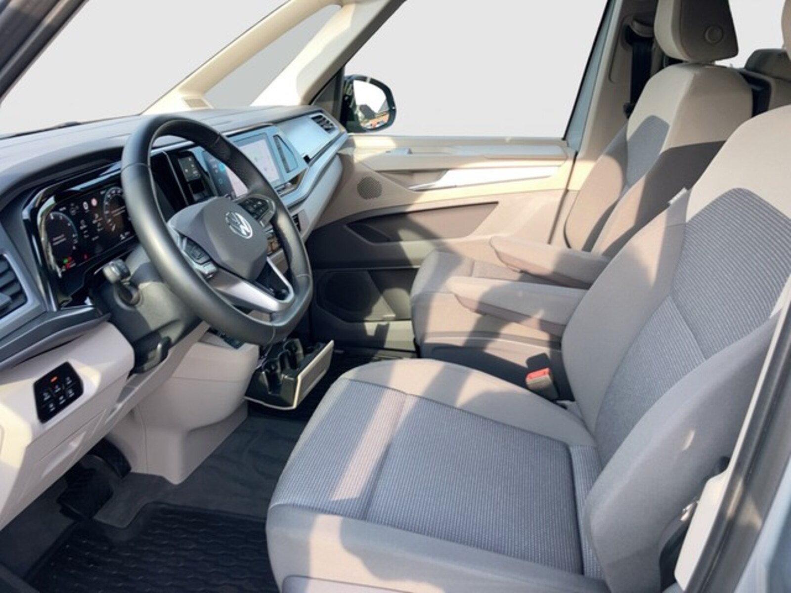 Volkswagen Multivan Langversion – Bild 9