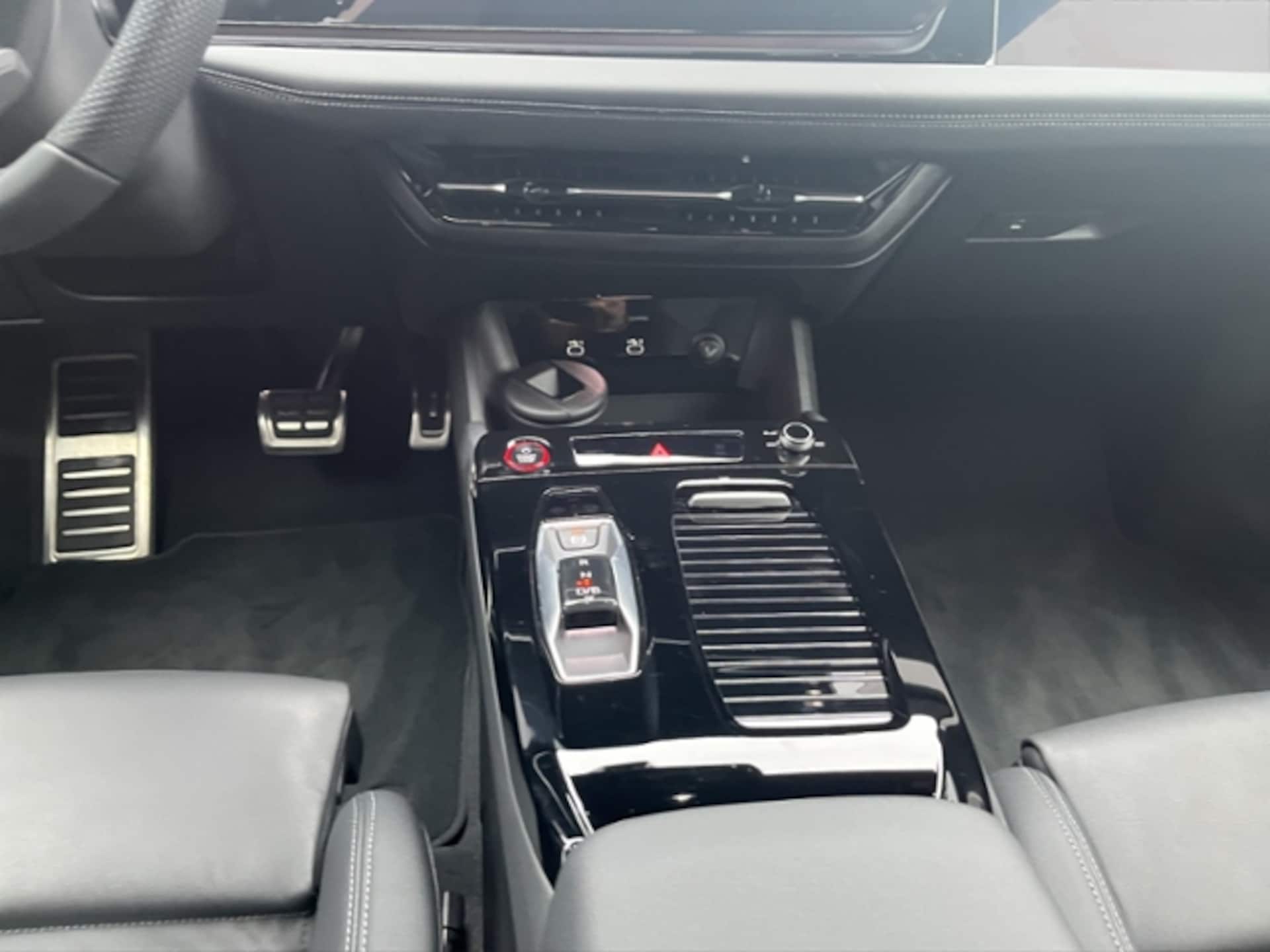 Audi S6 Avant e-tron