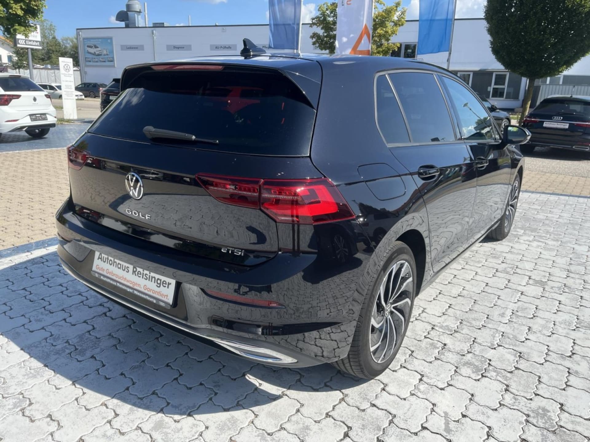 Volkswagen Golf Active