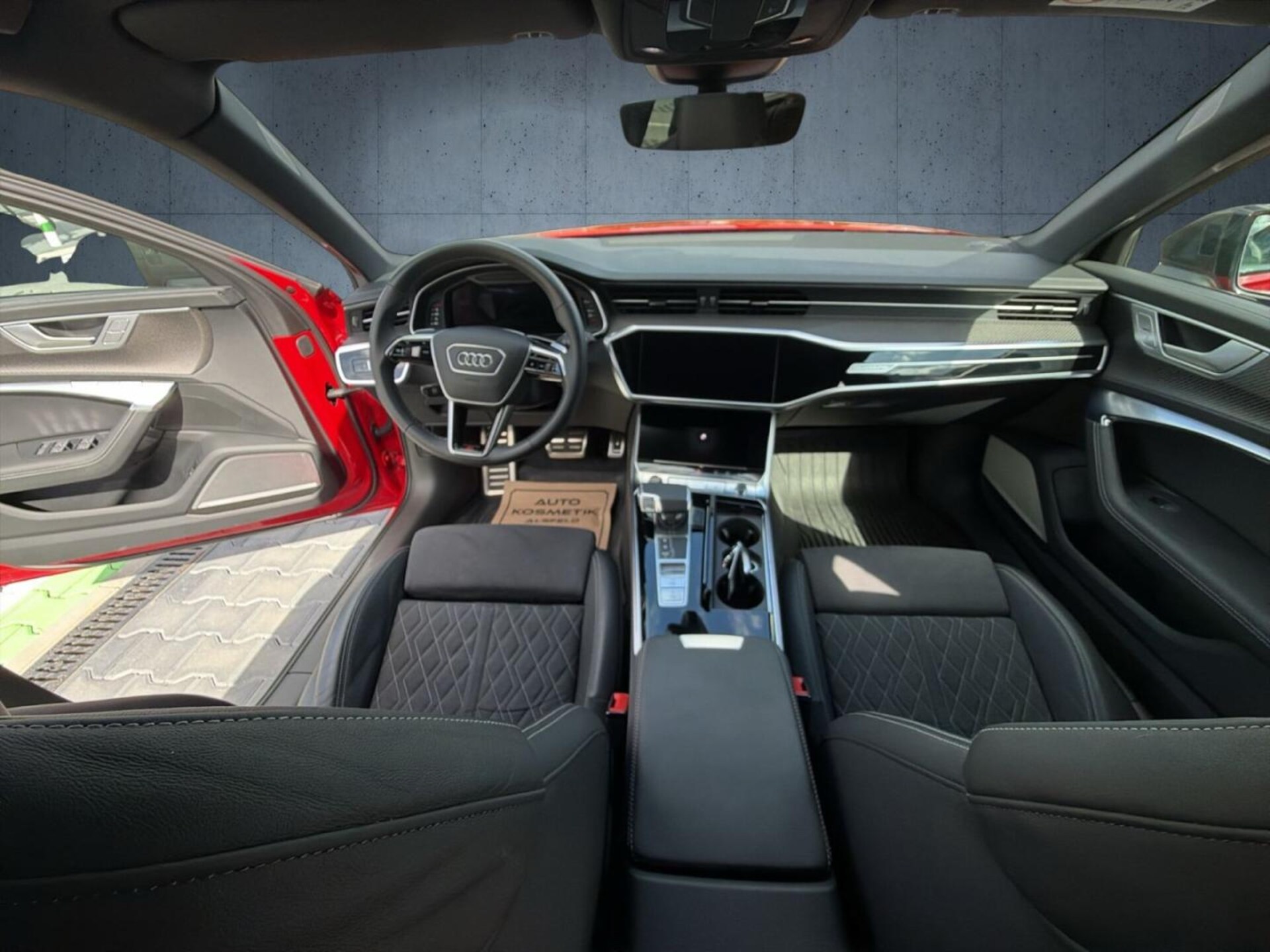 Audi S6 Avant