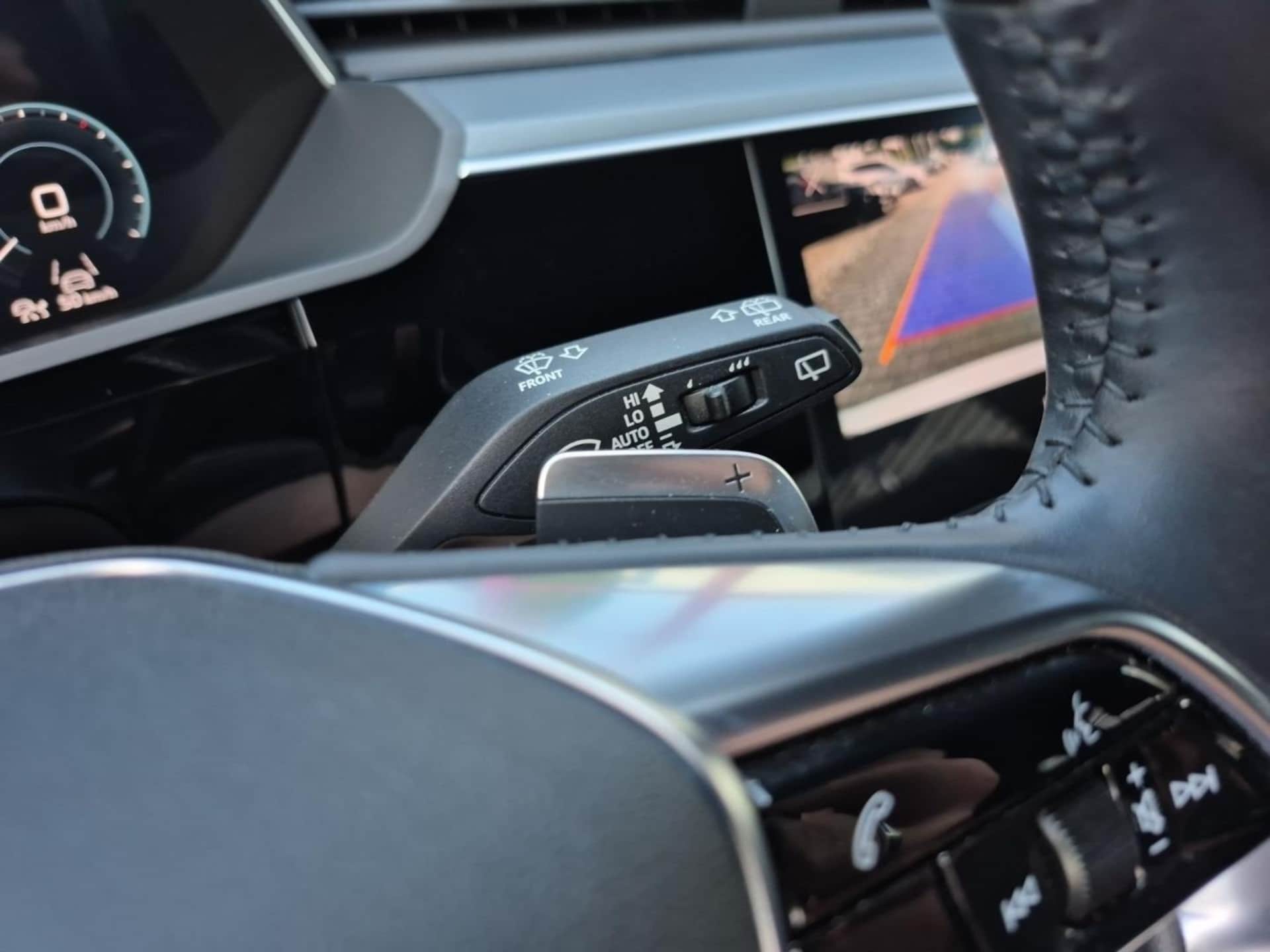 Audi e-tron S line