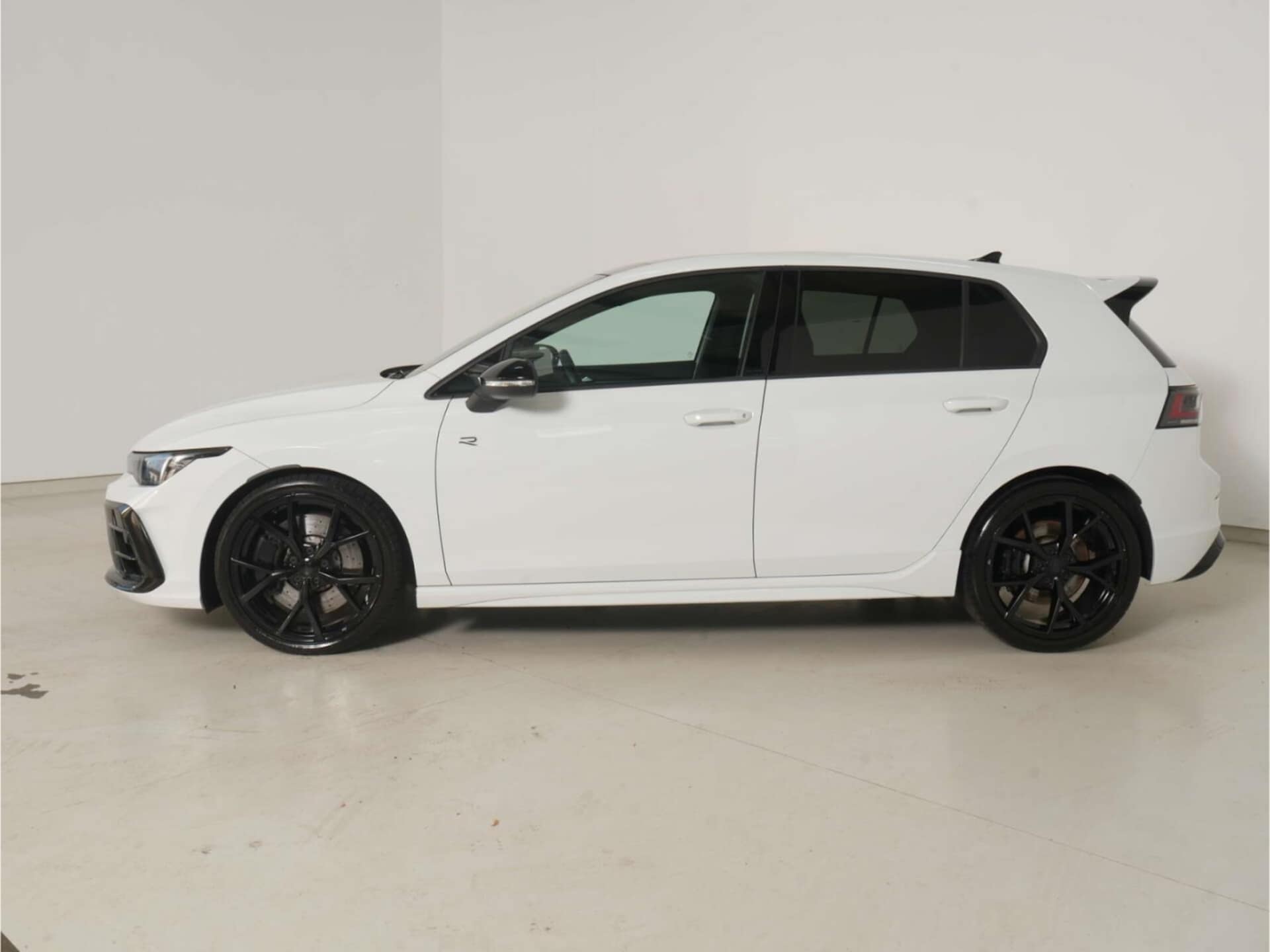 Volkswagen Golf R Black Edition