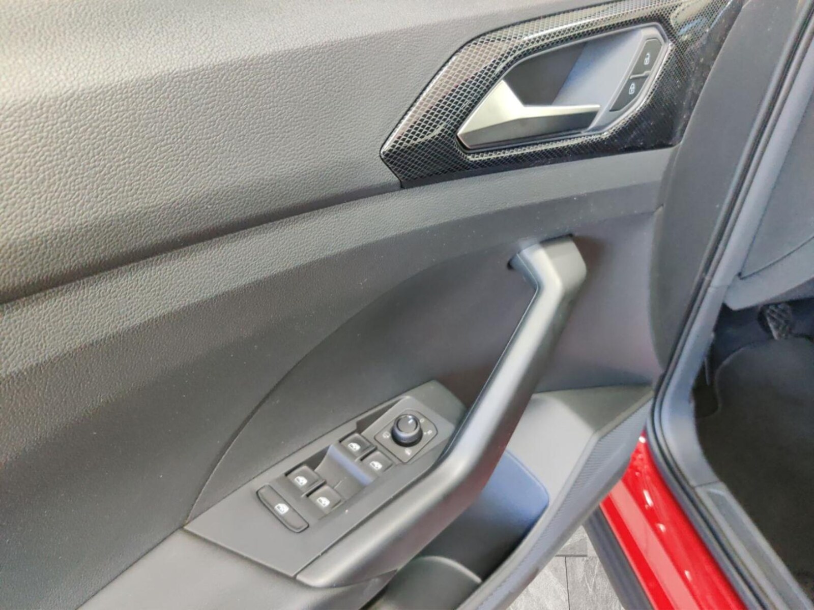 Volkswagen T-Cross – Bild 10