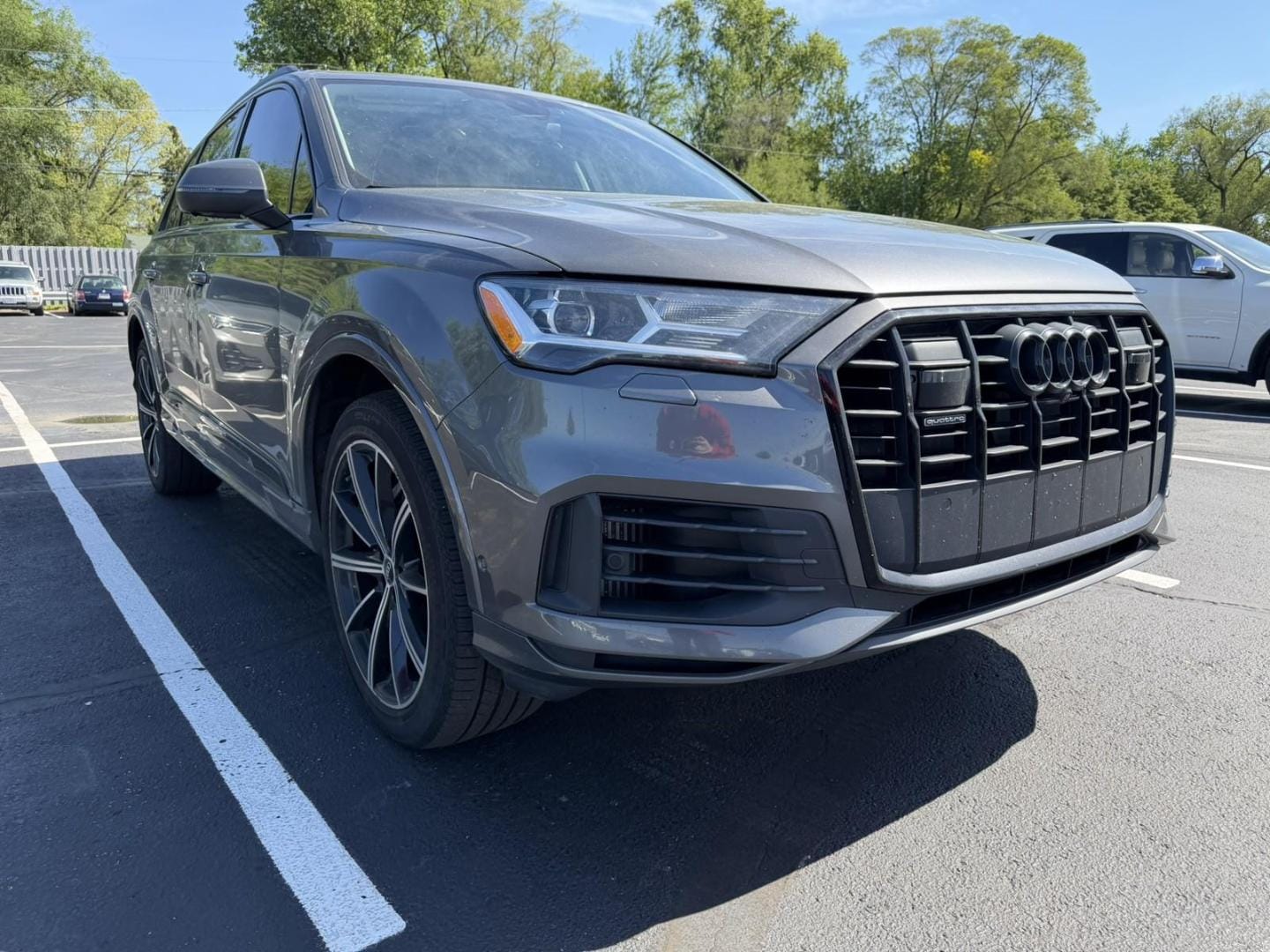 2023 Audi Q7 55 Premium Plus quattro Tiptronic's photo