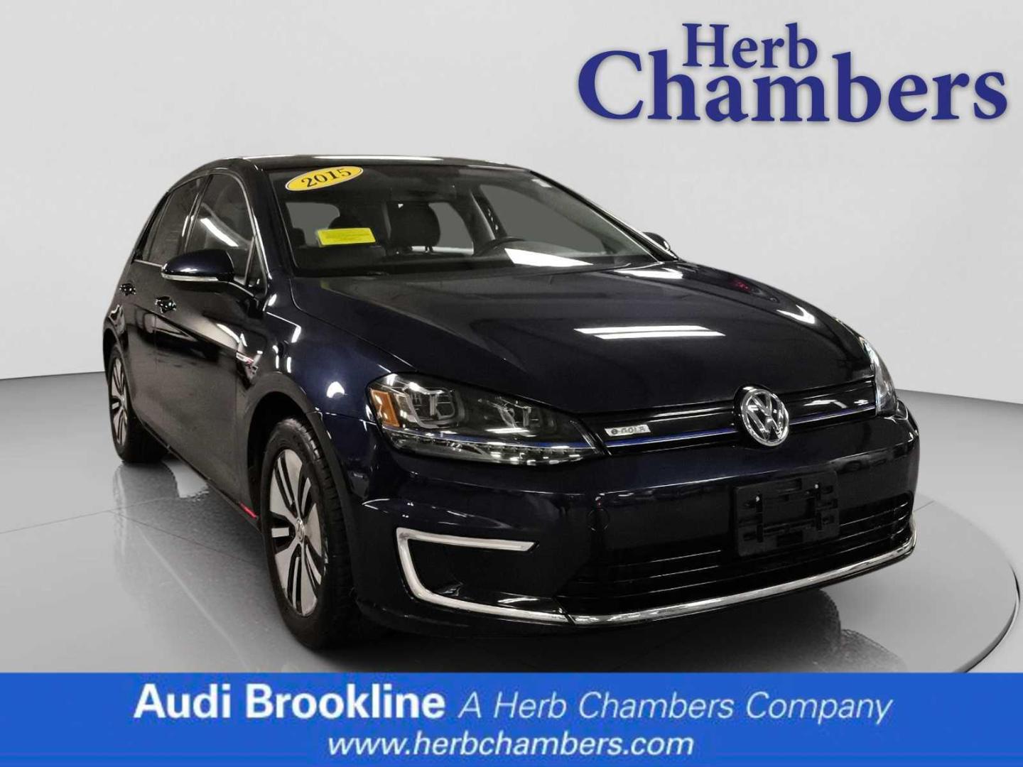 2015 Volkswagen e-Golf e-Golf SEL Premium's photo