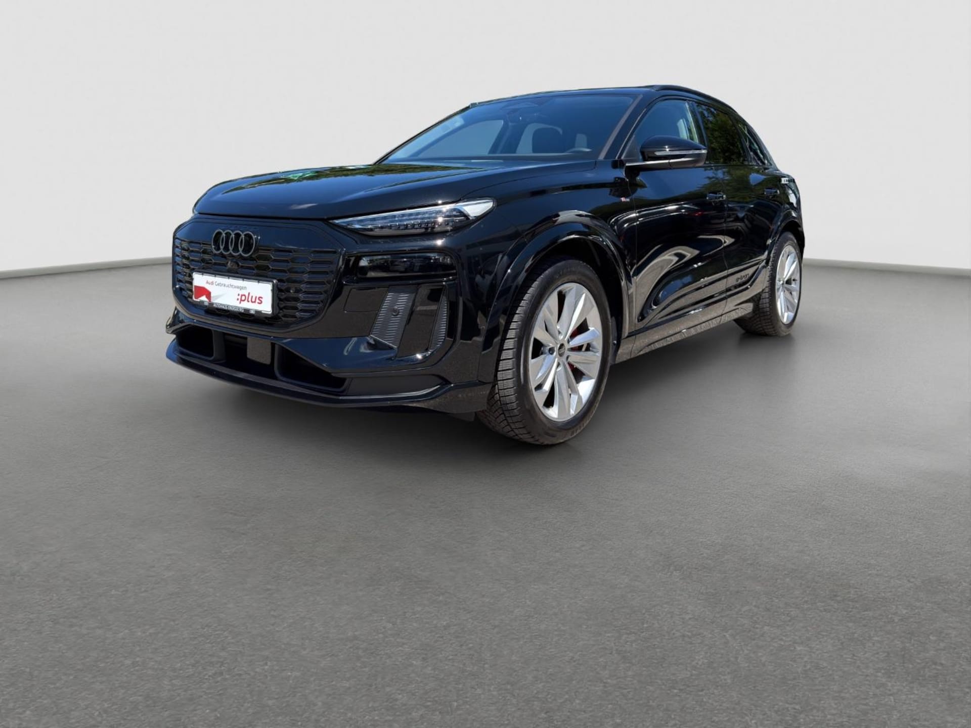 Audi Q6 SUV e-tron