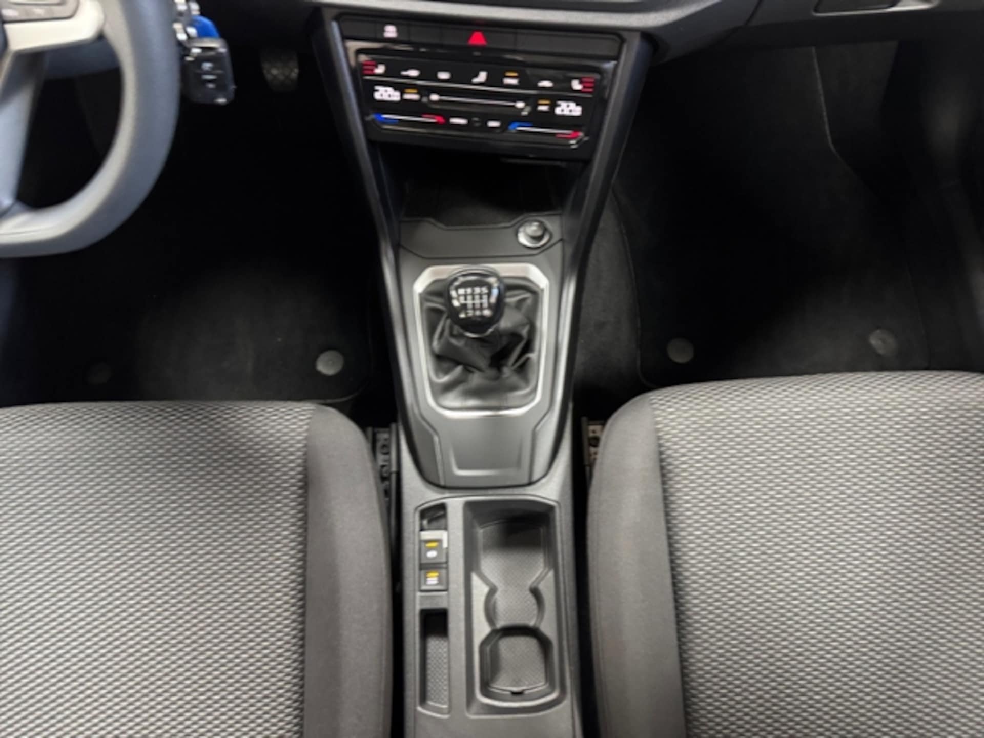 Volkswagen T-Roc Basis-Modell