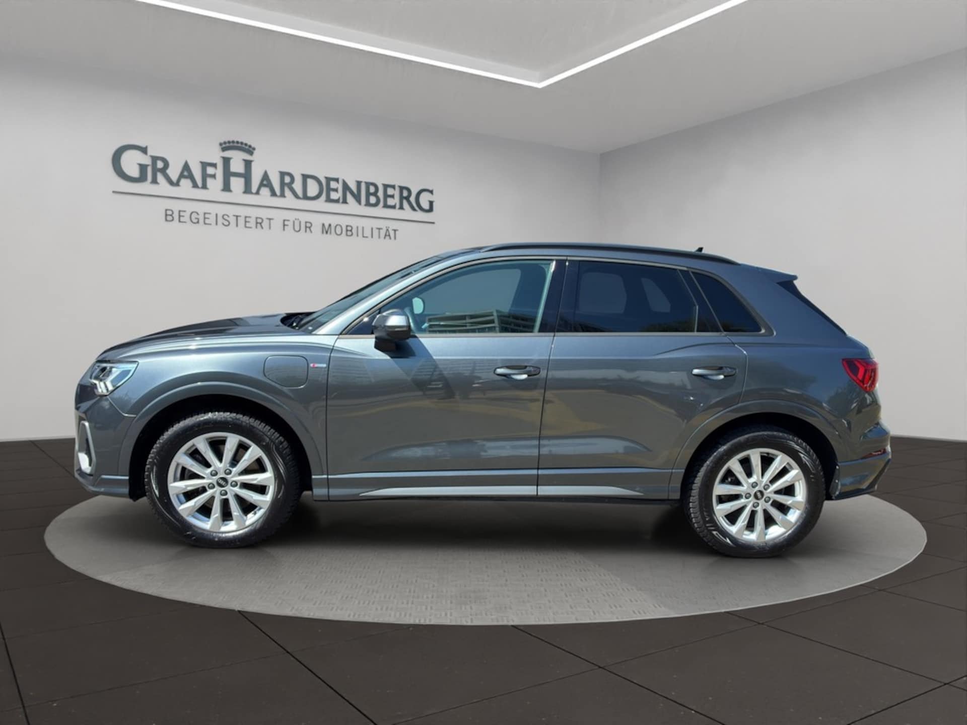 Audi Q3 TFSI e S line