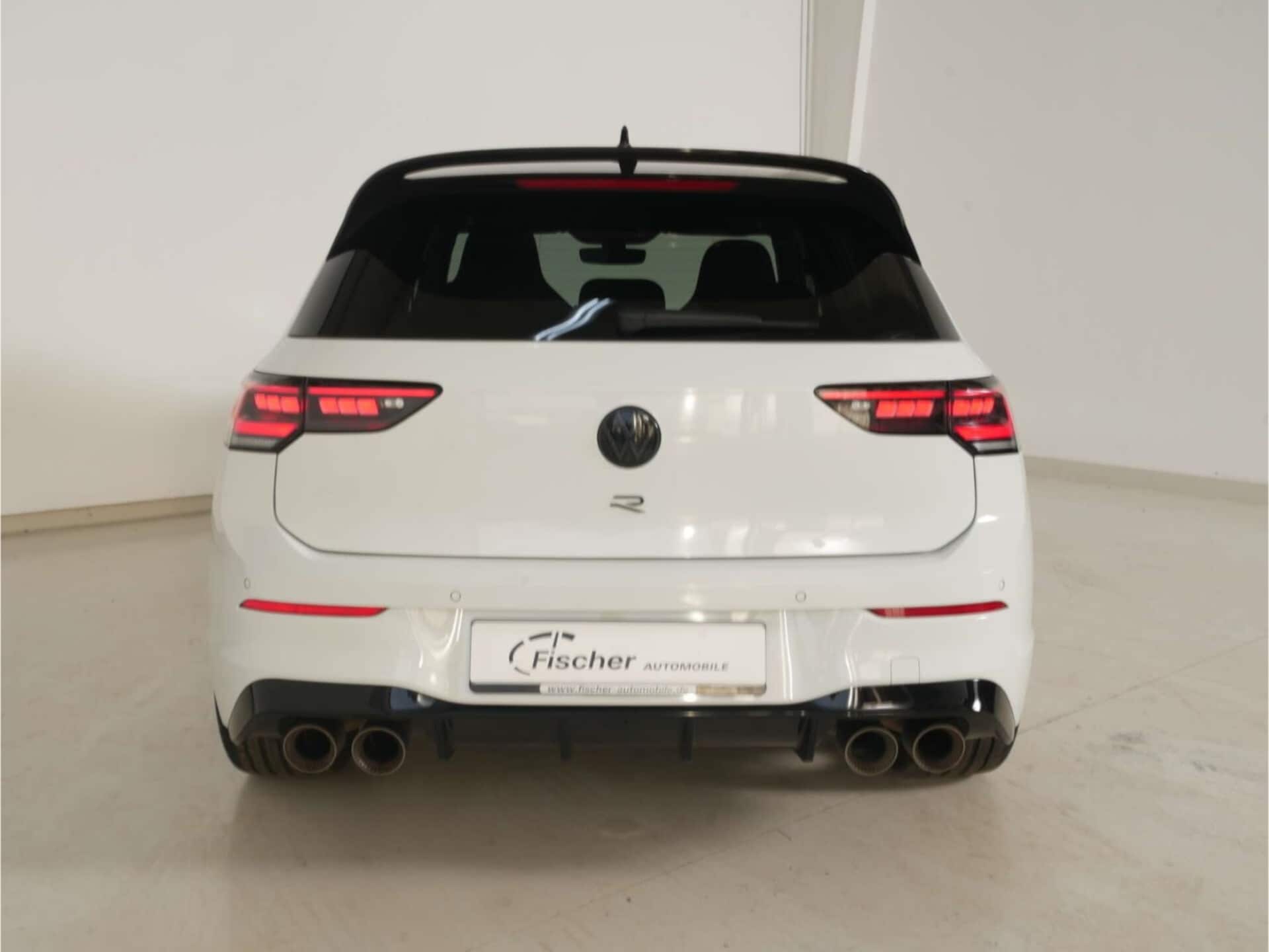 Volkswagen Golf R Black Edition