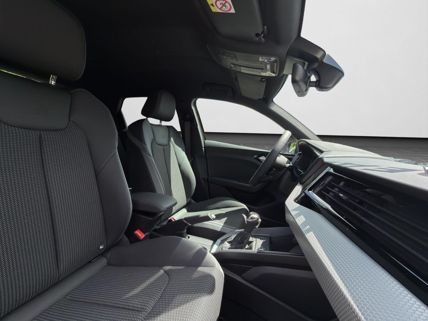 Bild über Audi A1 allstreet 35 TFSI S tronic - für weitere Informationen kontaktieren Sie den Audi Partner